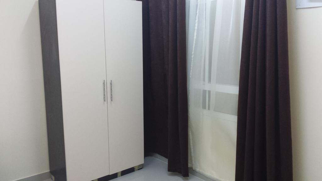 Golden Seasons Furnished Apartment Салала Номер фото
