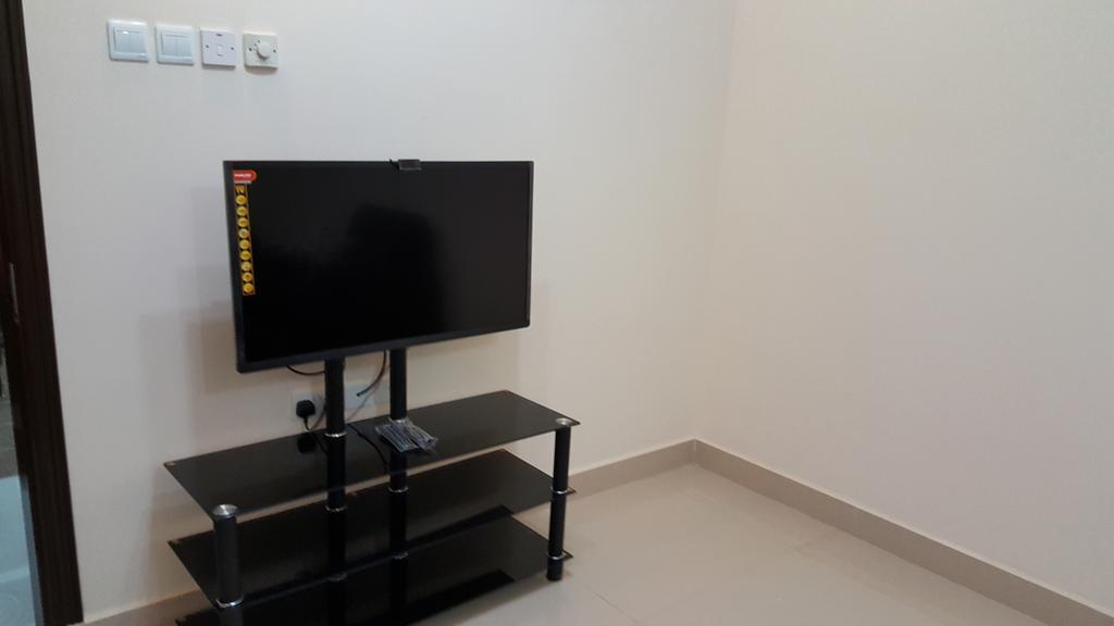 Golden Seasons Furnished Apartment Салала Екстер'єр фото